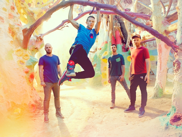 coldplay_new_press_picture_2016_6411